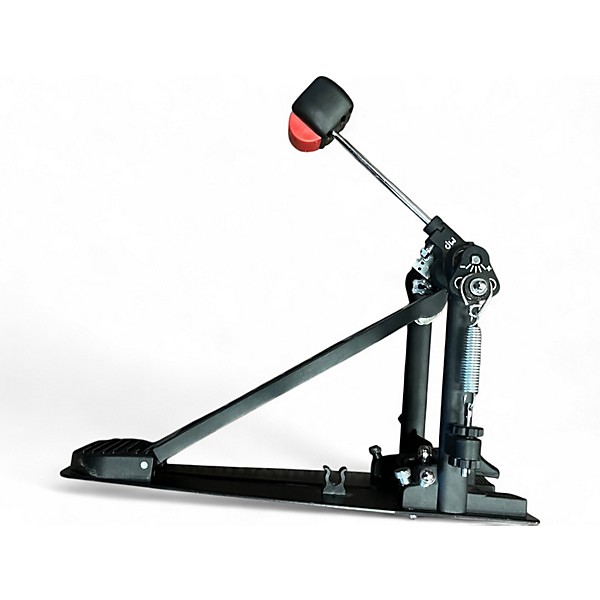 Used DW 2000 Series Single Single Bass Drum Pedal