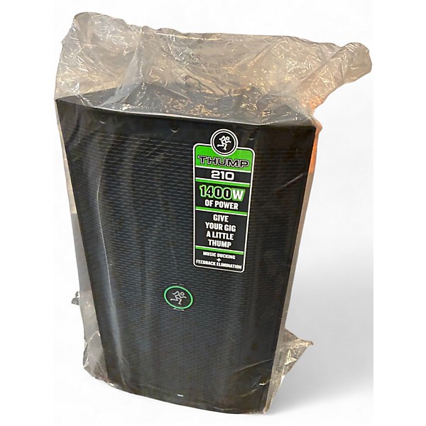 Used Mackie Thump210 10" 1,400W Compact Powered Loudspeaker Powered Speaker