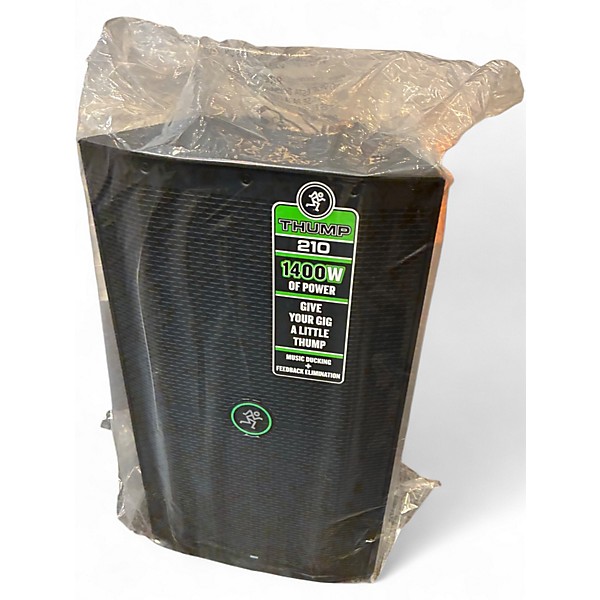 Used Mackie Thump210 10" 1,400W Compact Powered Loudspeaker Powered Speaker