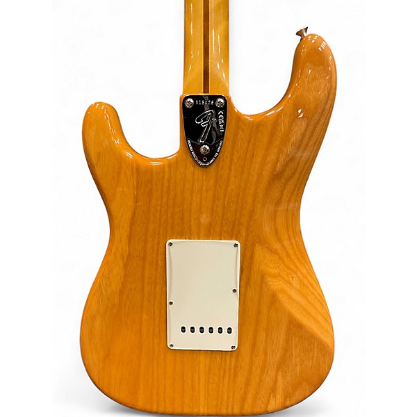 Used Fender AMERICAN VINTAGE II 1973 STRATOCASTER AGED NATURAL Solid Body Electric Guitar