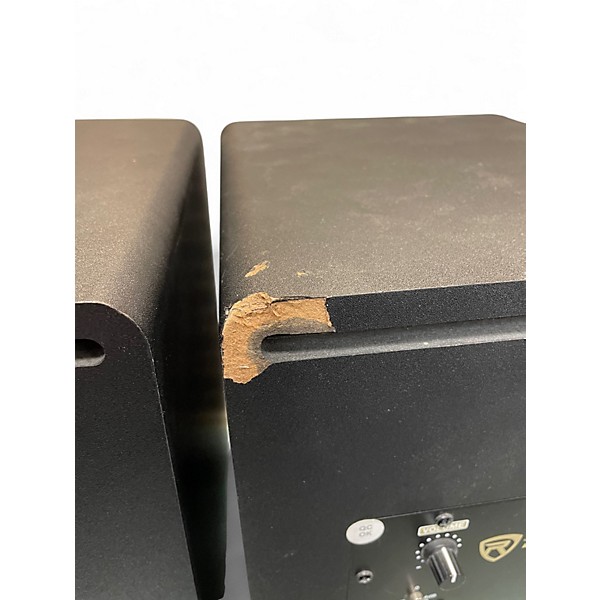 Used Rockville APM8 8 INCH SPEAKER PAIR Powered Monitor