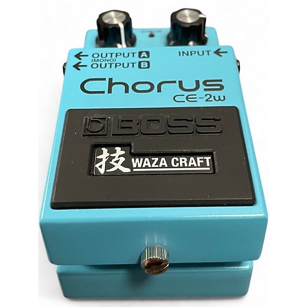 Used BOSS CE-2W Effect Pedal