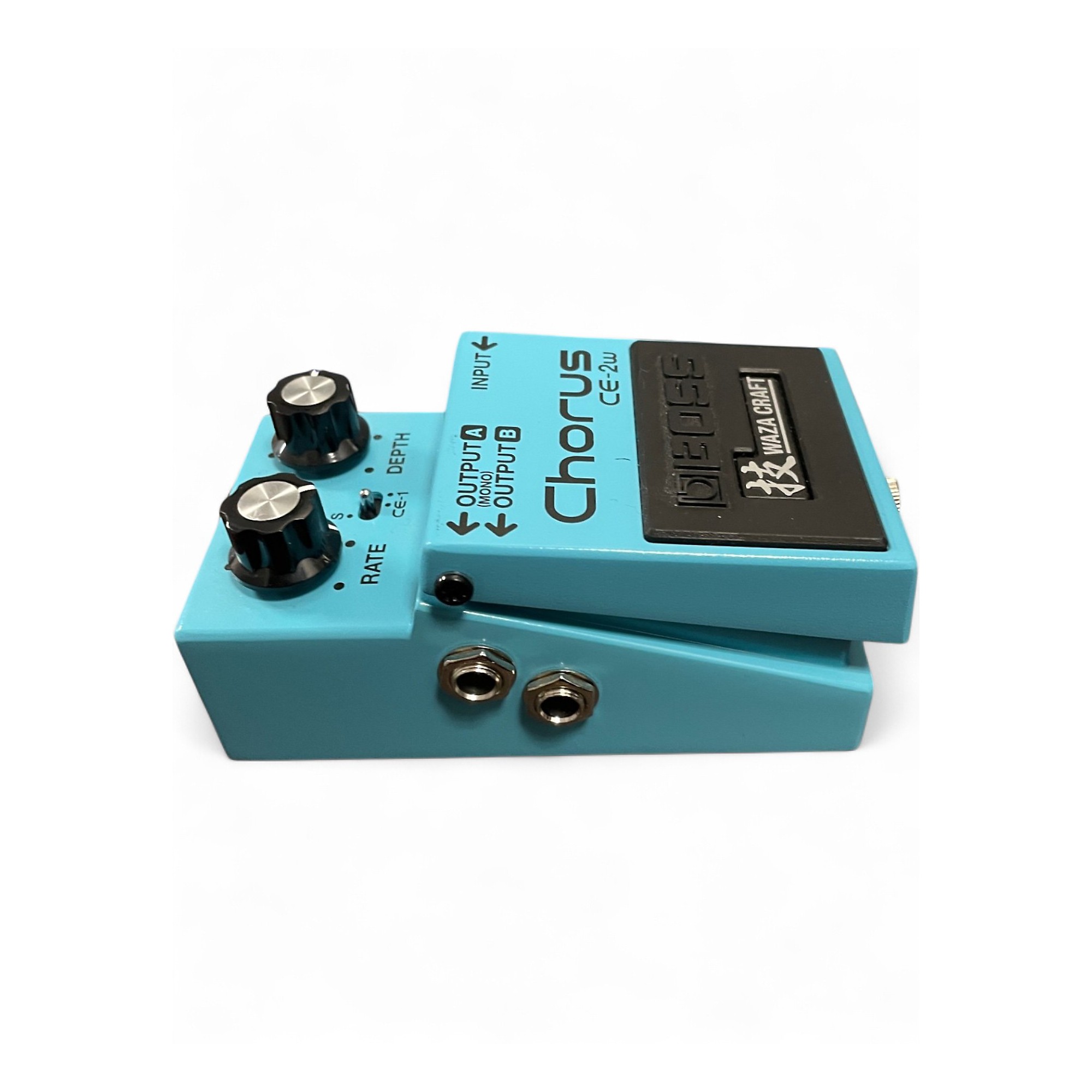 Used BOSS CE-2W Effect Pedal | Guitar Center