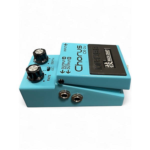 Used BOSS CE-2W Effect Pedal