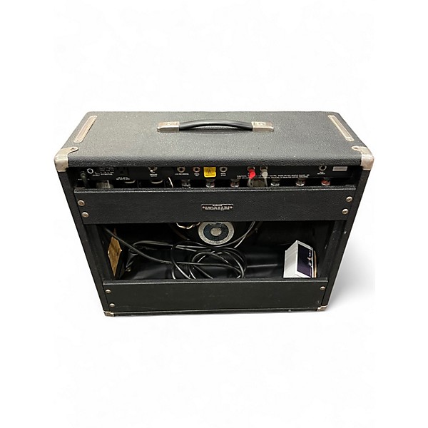 Vintage 1980s Fender Deluxe Reverb II Tube Guitar Combo Amp