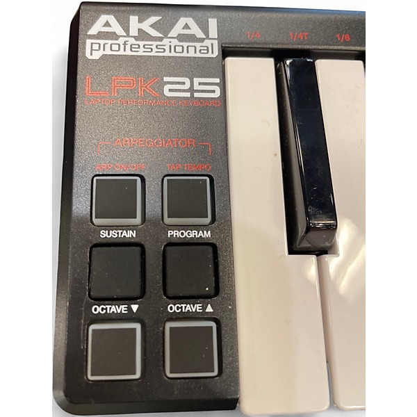 Used Akai Professional LPK25 MIDI Controller