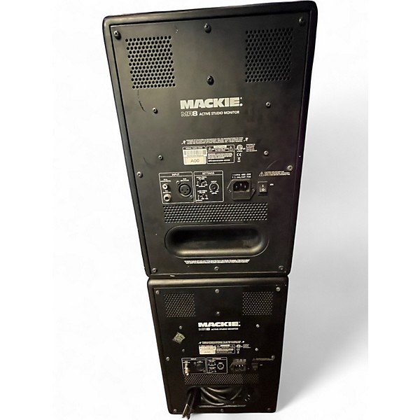 Used Mackie MR8 Pair Powered Monitor