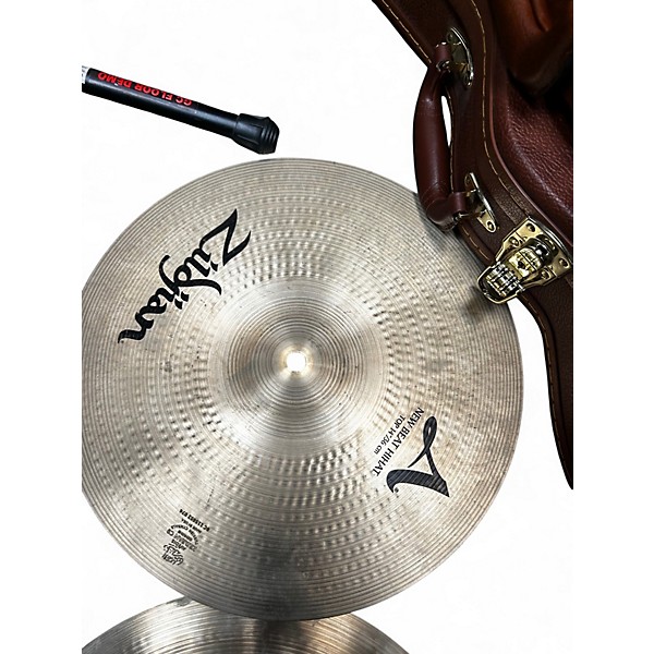 Used Zildjian 14in New Beat Hi Hat Pair Cymbal