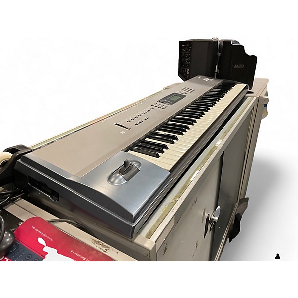 Used Roland XV-3080 Keyboard Workstation