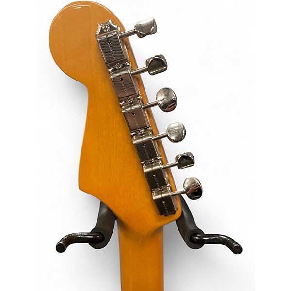 Used Fender American Vintage II 1965 Stratocaster Candy Apple Red Solid Body Electric Guitar