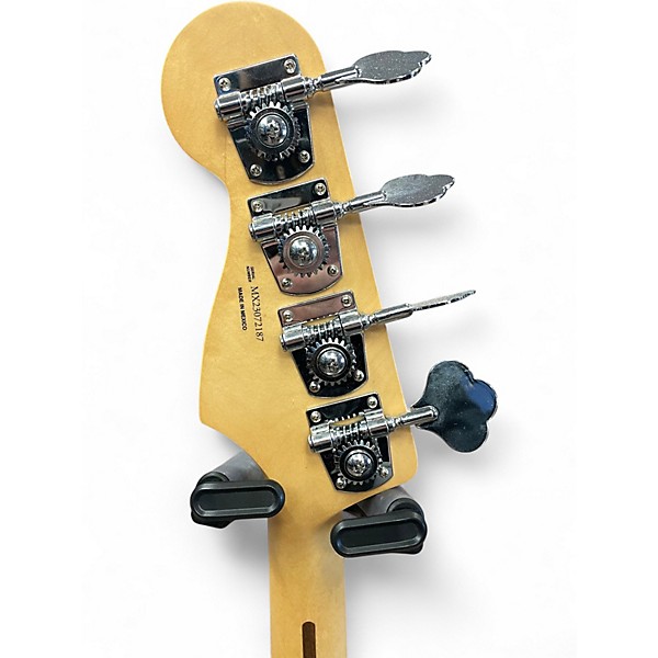 Used 2023 Fender Player Jazz Bass Arctic White Electric Bass Guitar