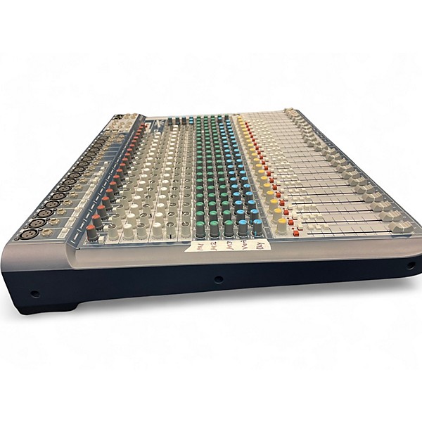 Used Soundcraft signature 22 Unpowered Mixer
