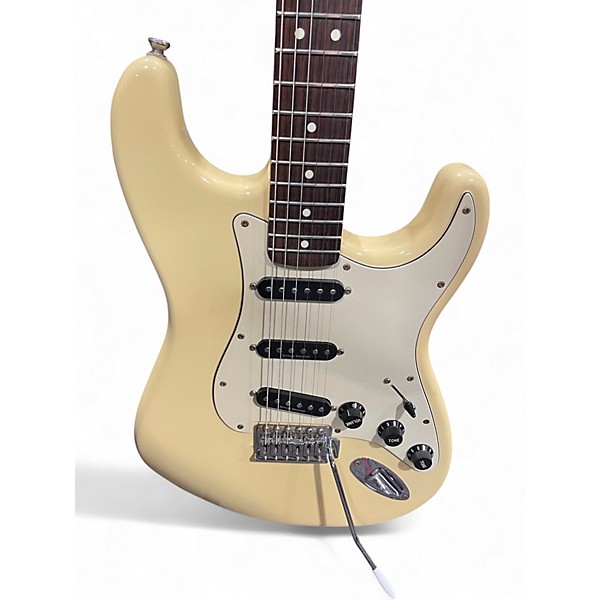 Used Squier Vintage Modified 70s Stratocaster Buttercream Solid Body Electric Guitar