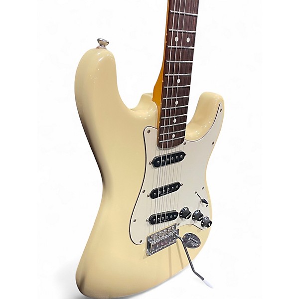 Used Squier Vintage Modified 70s Stratocaster Buttercream Solid Body Electric Guitar