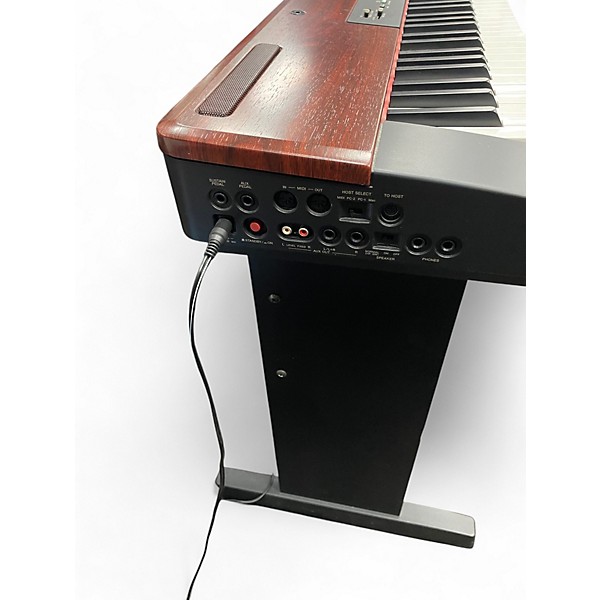 Used Yamaha P-120 Stage Piano