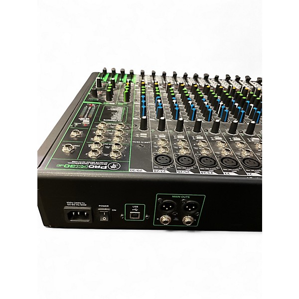 Used Mackie pro fx 30v3 Unpowered Mixer
