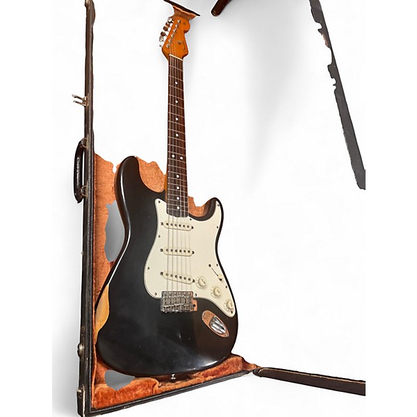 Vintage 1988 Fender 1988 Fender 62 American Vintage Reissue Strat Black Solid Body Electric Guitar