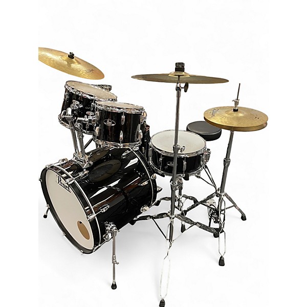 Used Pearl 5 Piece ROADSHOW 5-PIECE PIANO BLACK Drum Kit