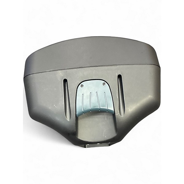 Used Behringer Eurolive B115D Powered Speaker