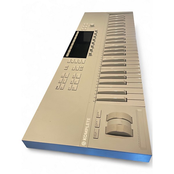 Used Native Instruments Komplete Kontrol S49 MK2 MIDI Controller