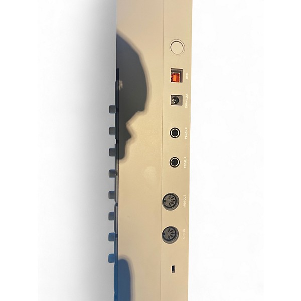 Used Native Instruments Komplete Kontrol S49 MK2 MIDI Controller