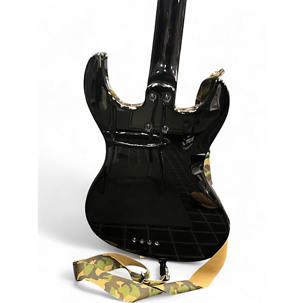 Used Dunable Guitars Gnarwhal DE Black Electric Bass Guitar