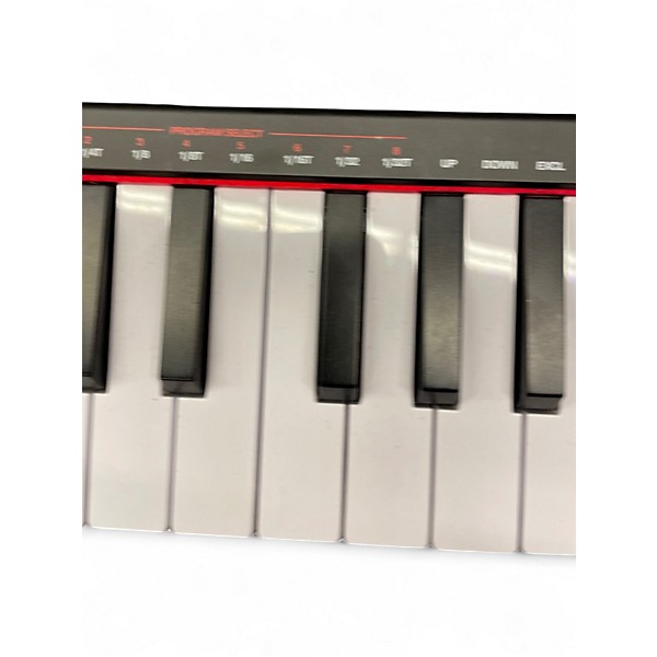 Used Akai Professional LPK25 MIDI Controller