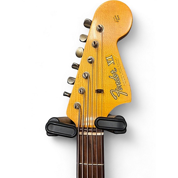 Used 2015 Fender BASS VI NAMM SPCL JOURNEYMAN DAKOTA RED W/CASE Electric Bass Guitar