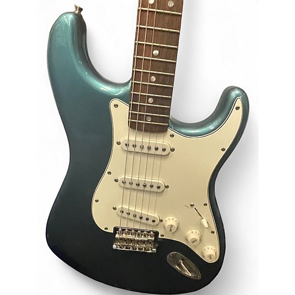 Used Squier Classic Vibe 1960S Stratocaster Lake Placid Blue Solid Body Electric Guitar