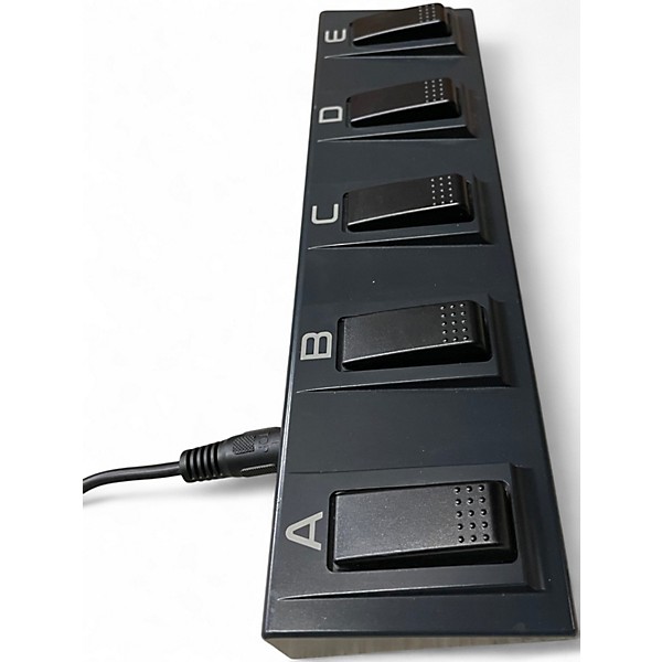 Used KORG EC5 External Controller Footswitch