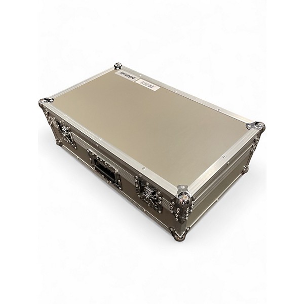 Used Pedaltrain CLASSIC 2 Pedal Board