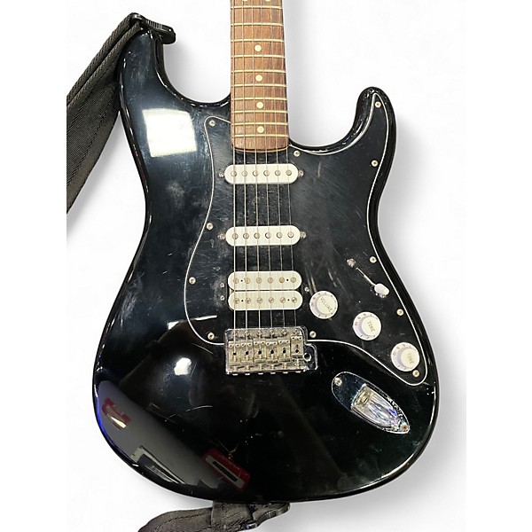 Used Fender Deluxe Stratocaster Black Solid Body Electric Guitar