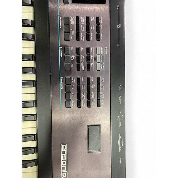Used Ensoniq vfx sd Synthesizer