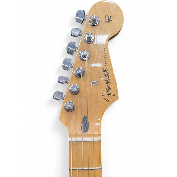 Used Fender Limited Edition Player Stratocaster Sea Foam Pearl Solid Body Electric Guitar