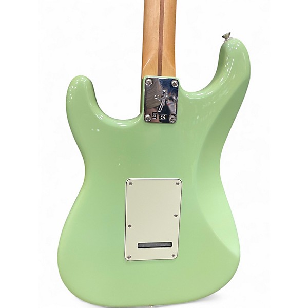 Used Fender Limited Edition Player Stratocaster Sea Foam Pearl Solid Body Electric Guitar