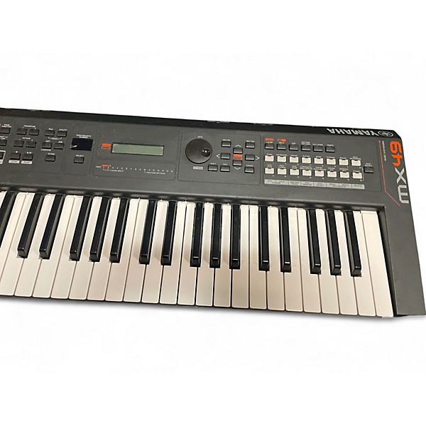 Used Yamaha MX49 Synthesizer