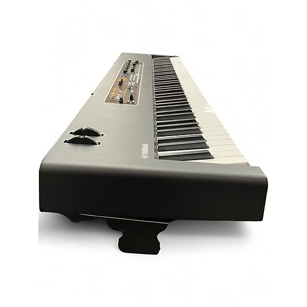 Used Yamaha CK88 Synthesizer