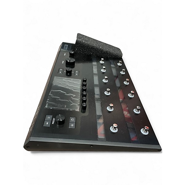 Used Line 6 Helix Effect Processor