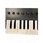 Used Native Instruments KOMPLETE KONTROL M32 MIDI Controller