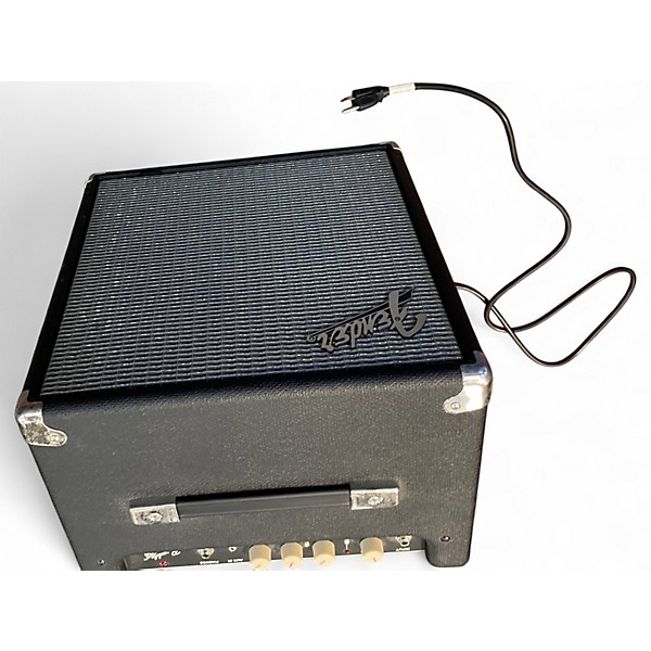 Used Fender Rumble 25 25W 1x10 Bass Combo Amp