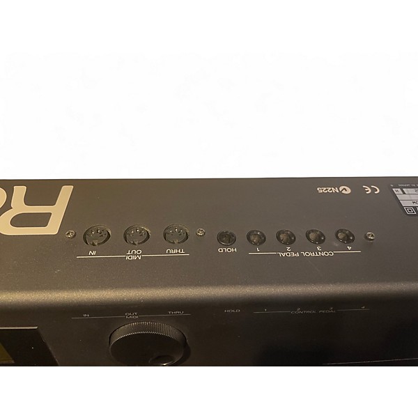 Used Roland XP-80 Keyboard Workstation