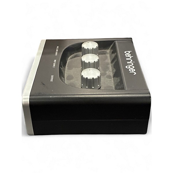 Used Behringer U-Phoria UM2 Audio Interface