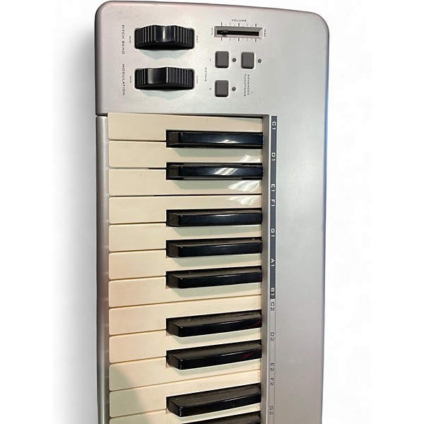 Used M-Audio KEYSTATION 49E MIDI Controller