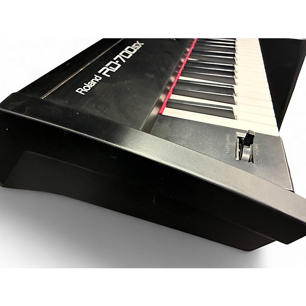 Used Roland RD700SX Keyboard Workstation