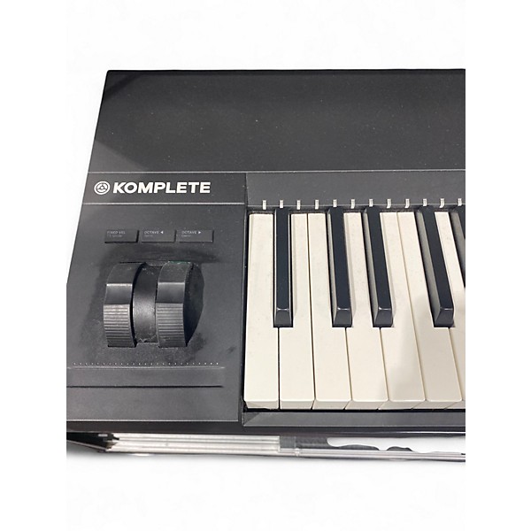 Used Native Instruments Komplete Kontrol S88 MK2 MIDI Controller