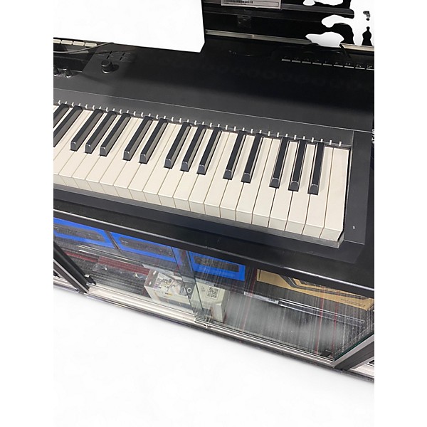 Used Native Instruments Komplete Kontrol S88 MK2 MIDI Controller