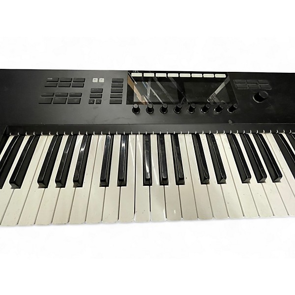 Used Native Instruments Komplete Kontrol S49 MK2 MIDI Controller