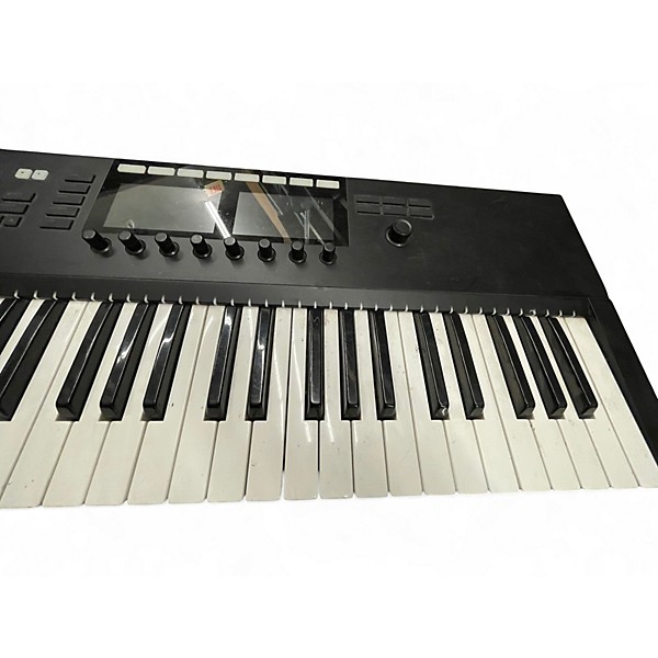Used Native Instruments Komplete Kontrol S49 MK2 MIDI Controller