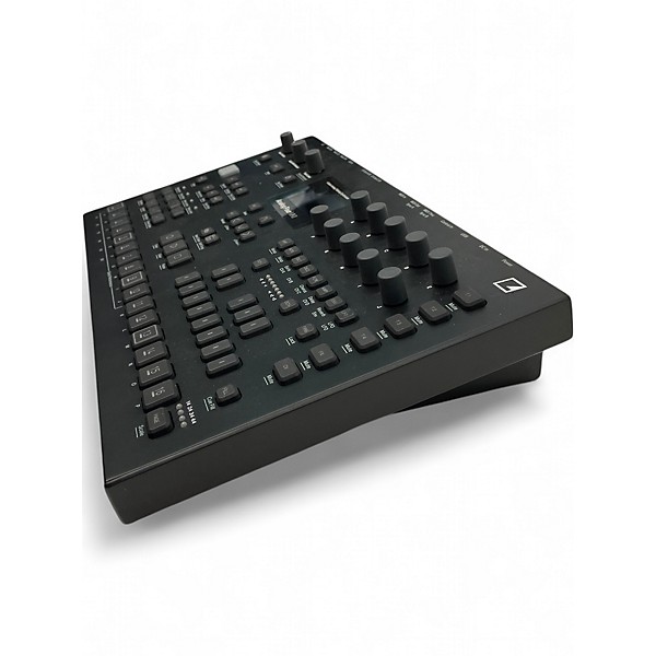 Used Elektron Analog Four  MKii Tabletop Synthesizer  Synthesizer