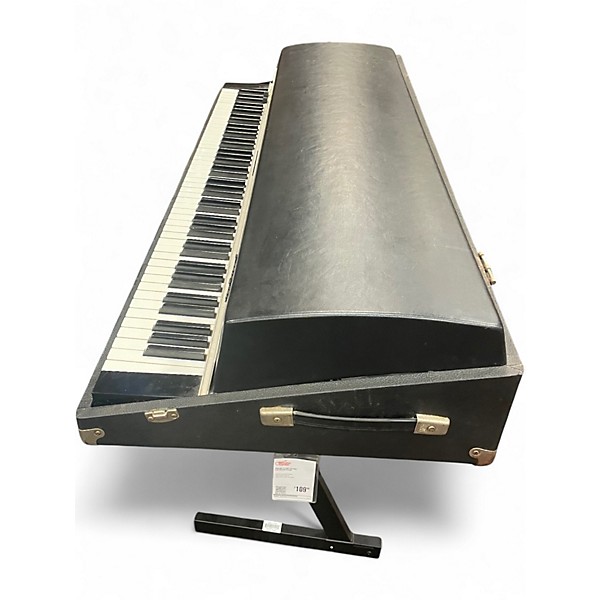 Used Fender RHODES STAGE PIANO 88 Acoustic Piano